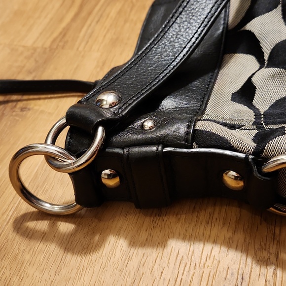 Coach C Signature 11 X 14 Black Zoe Hobo Shoulderbag F14709 - Picture 11 of 14